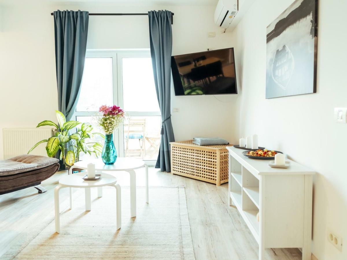 Bright And Spacious Central Apartment- Piata Amzei Βουκουρέστι Εξωτερικό φωτογραφία
