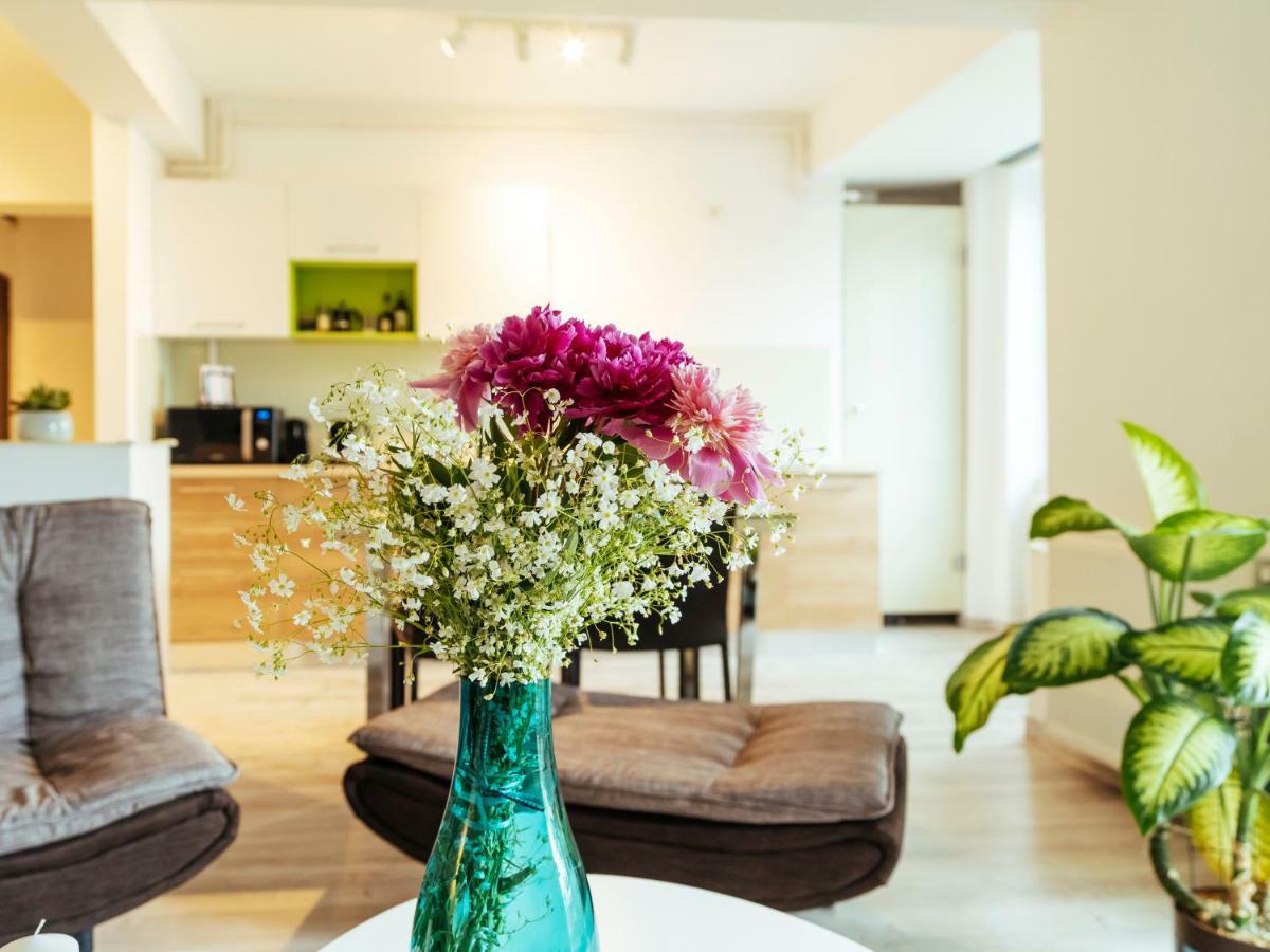 Bright And Spacious Central Apartment- Piata Amzei Βουκουρέστι Εξωτερικό φωτογραφία