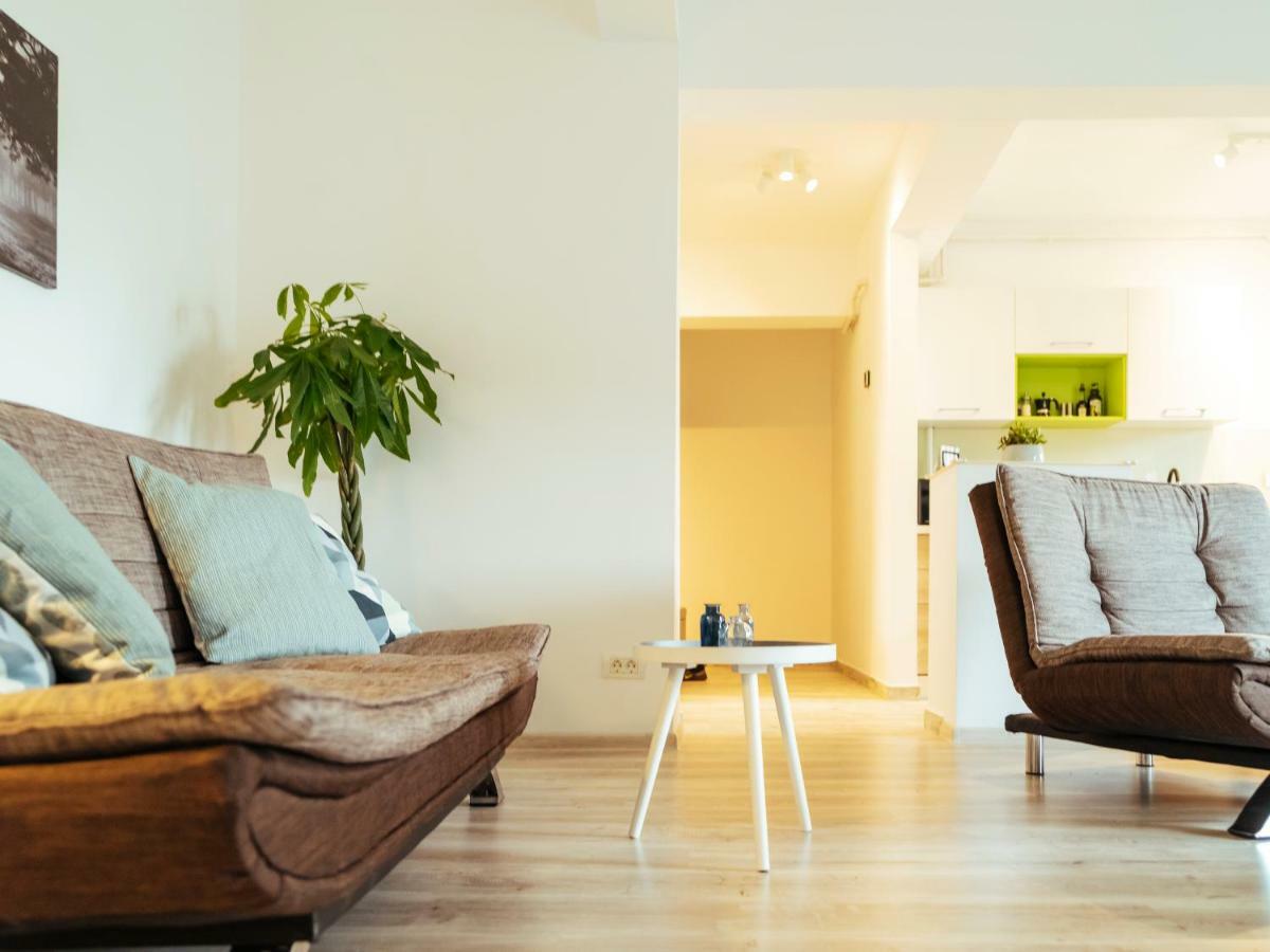 Bright And Spacious Central Apartment- Piata Amzei Βουκουρέστι Εξωτερικό φωτογραφία